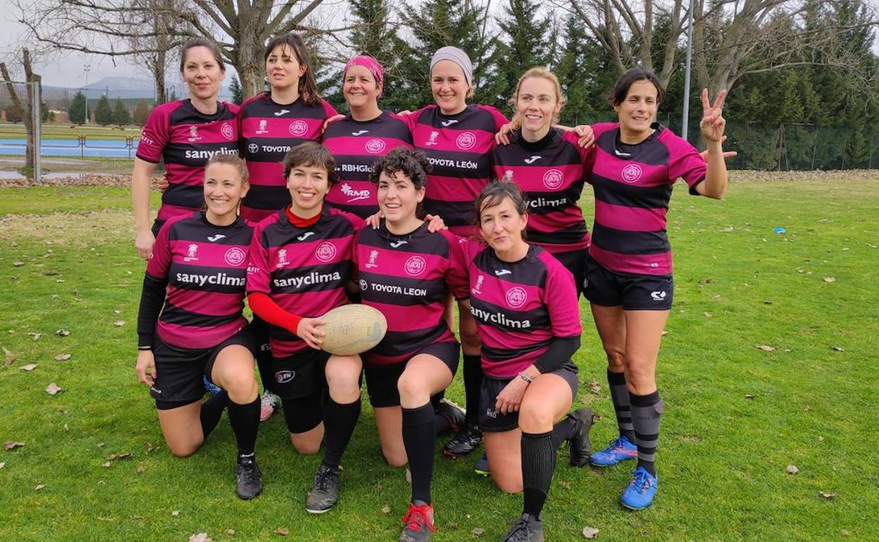 Leonas Mater el equipo de las madres de los jugadores del León Rugby